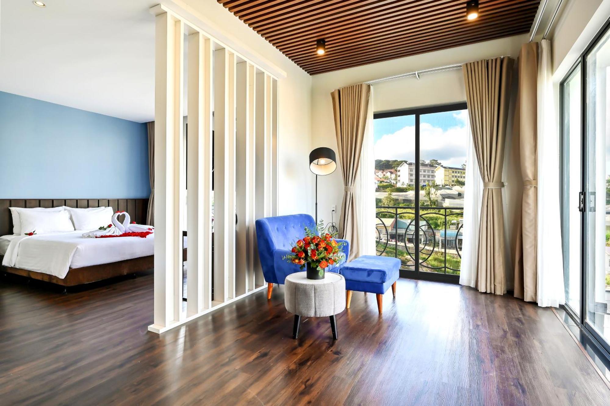 Suite Stillus Có Ban Công Nhìn Ra Thành phố